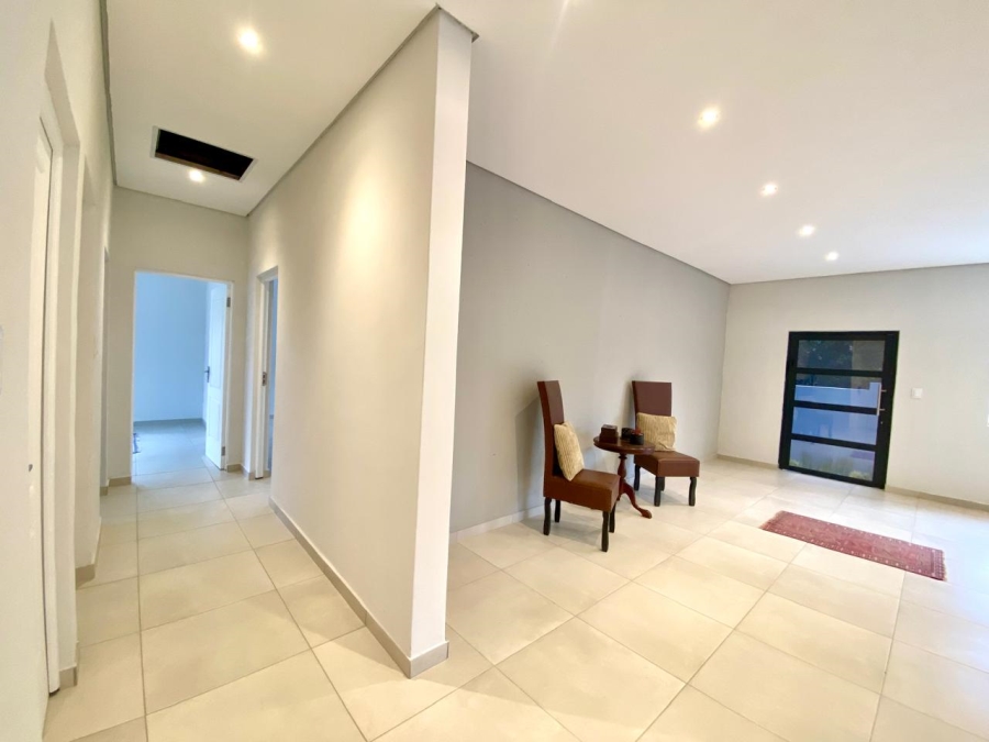 To Let 3 Bedroom Property for Rent in Sydenham Gauteng