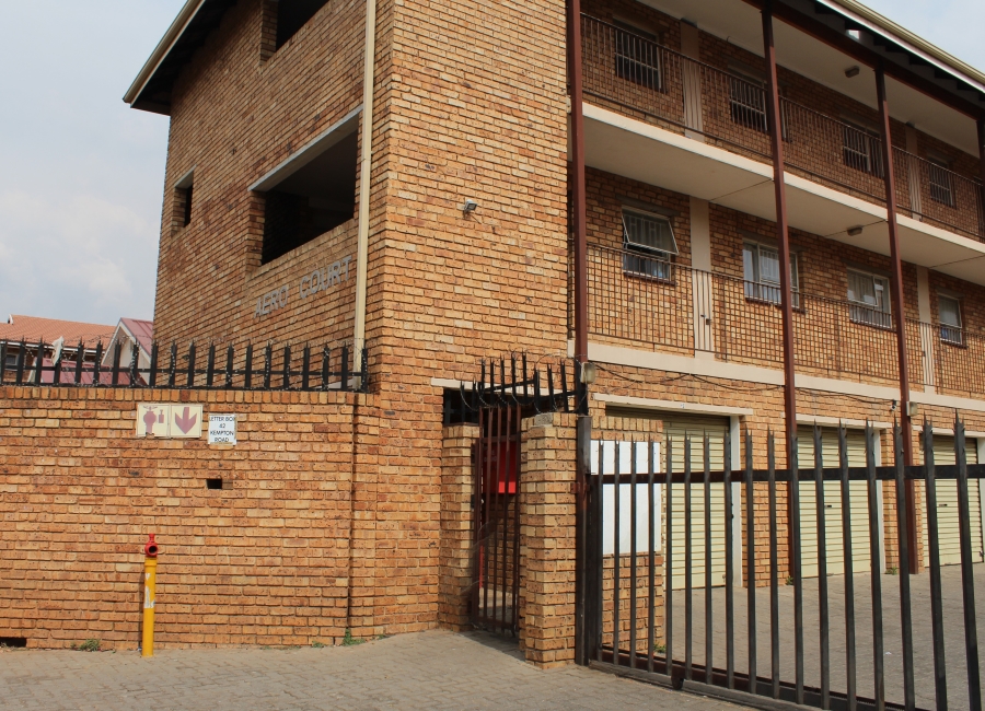 2 Bedroom Property for Sale in Kempton Park Central Gauteng