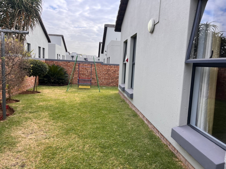 3 Bedroom Property for Sale in Carlswald Gauteng