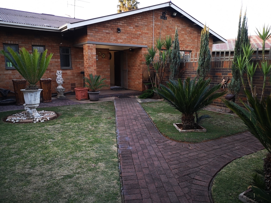 3 Bedroom Property for Sale in Duncanville Gauteng