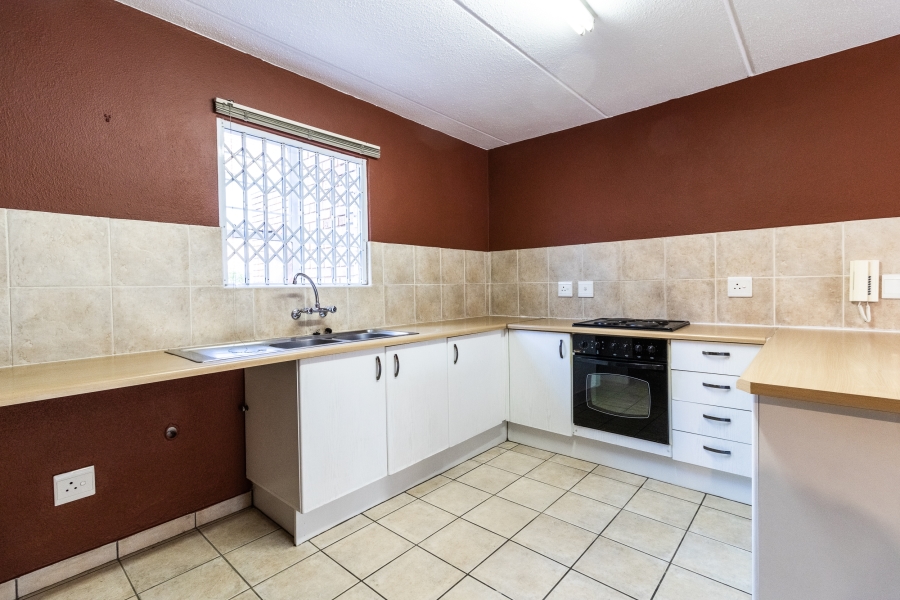 2 Bedroom Property for Sale in Liefde en Vrede Gauteng