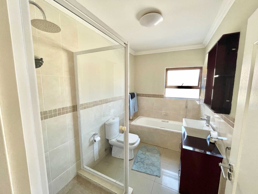 3 Bedroom Property for Sale in Barbeque Downs Gauteng