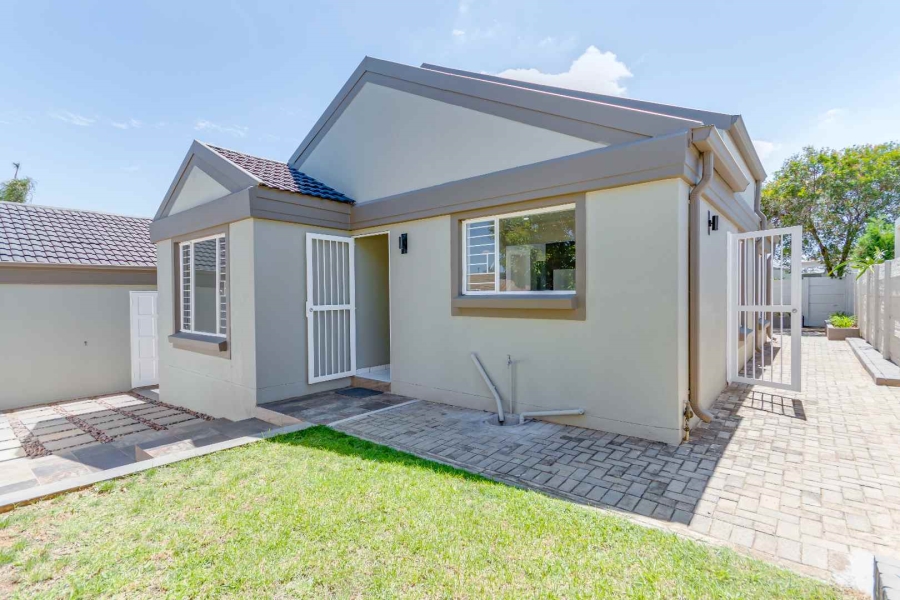 3 Bedroom Property for Sale in Barbeque Downs Gauteng