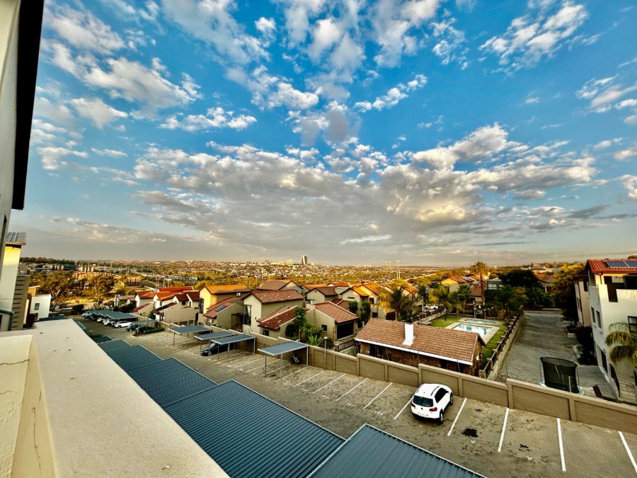 3 Bedroom Property for Sale in Barbeque Downs Gauteng