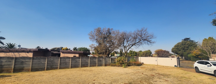 3 Bedroom Property for Sale in Birchleigh Gauteng