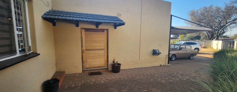 3 Bedroom Property for Sale in Birchleigh Gauteng