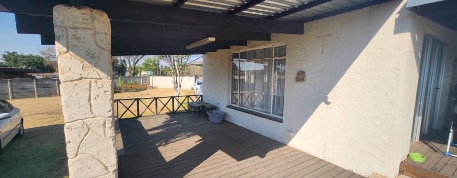 3 Bedroom Property for Sale in Birchleigh Gauteng