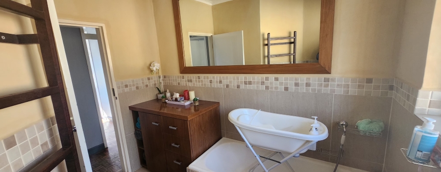 3 Bedroom Property for Sale in Birchleigh Gauteng