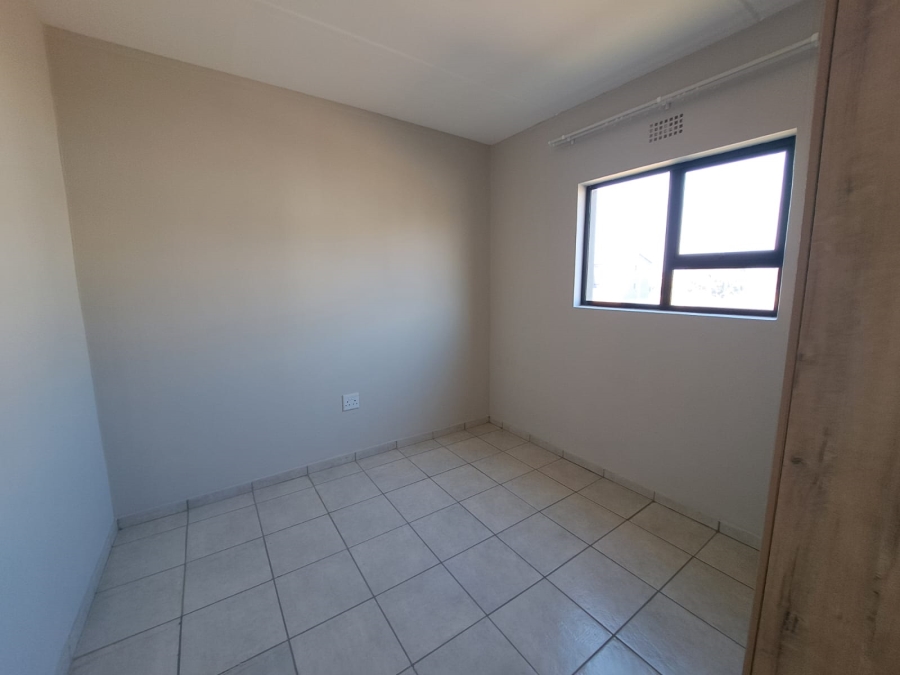 To Let 2 Bedroom Property for Rent in Kenleaf Gauteng