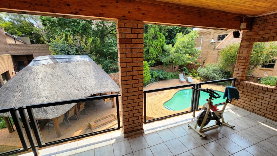 4 Bedroom Property for Sale in Eldoraigne Gauteng