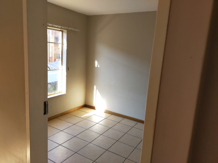 2 Bedroom Property for Sale in Braamfontein Werf Gauteng