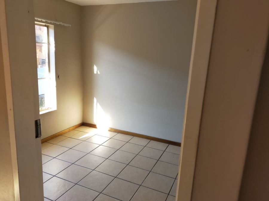 2 Bedroom Property for Sale in Braamfontein Werf Gauteng