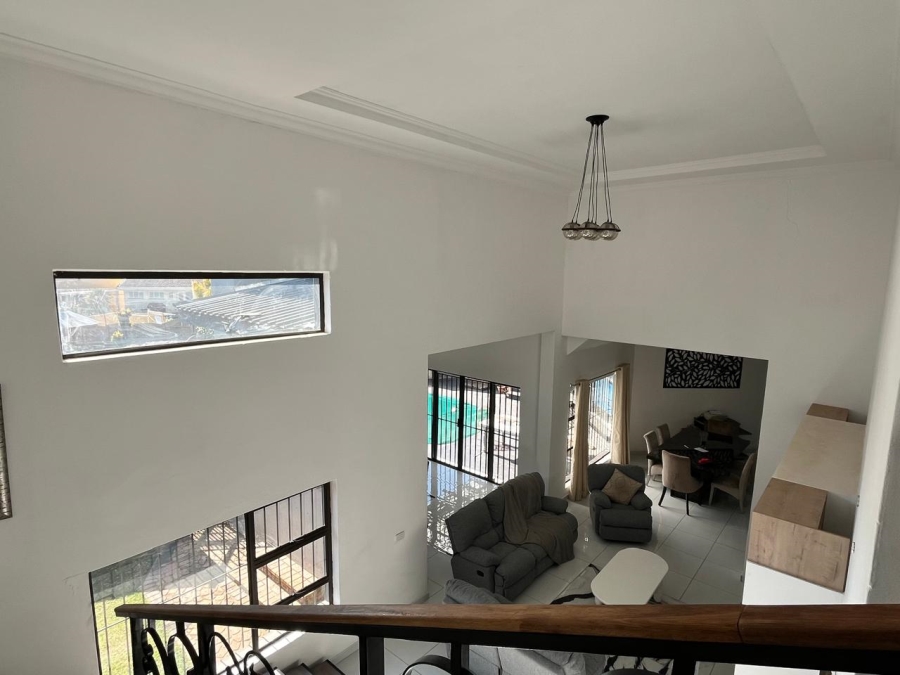 5 Bedroom Property for Sale in Sunair Park Gauteng