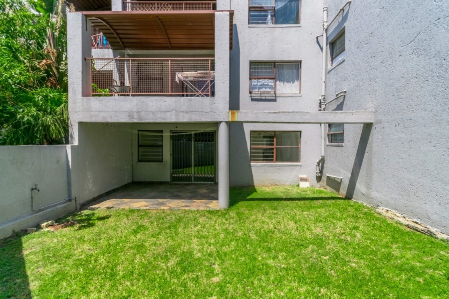 2 Bedroom Property for Sale in Vorna Valley Gauteng