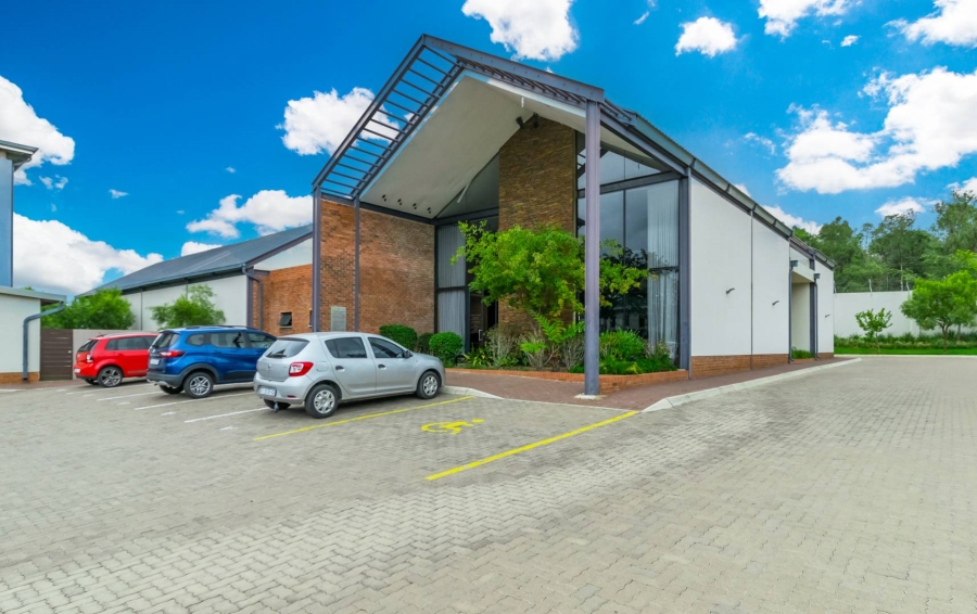 3 Bedroom Property for Sale in Carlswald Gauteng