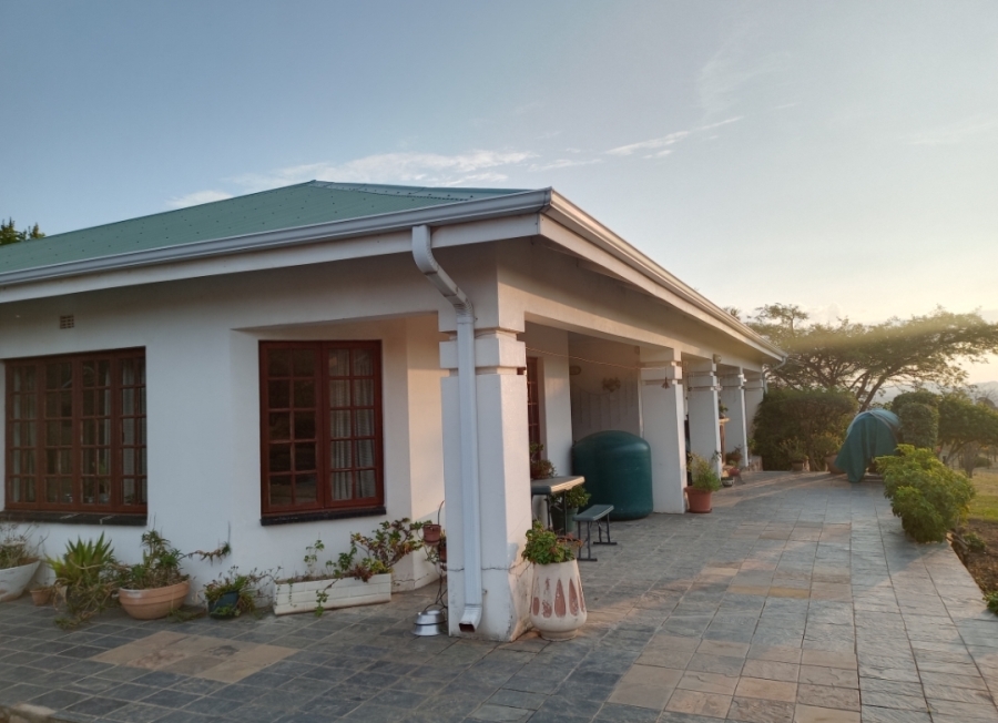 4 Bedroom Property for Sale in Doornrandje Gauteng