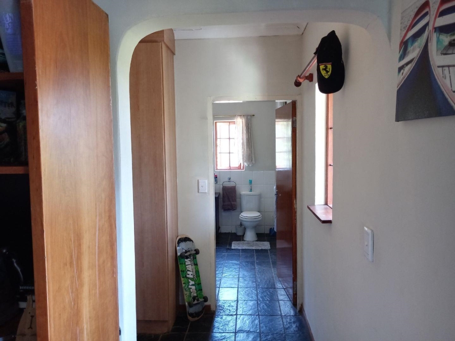 4 Bedroom Property for Sale in Doornrandje Gauteng