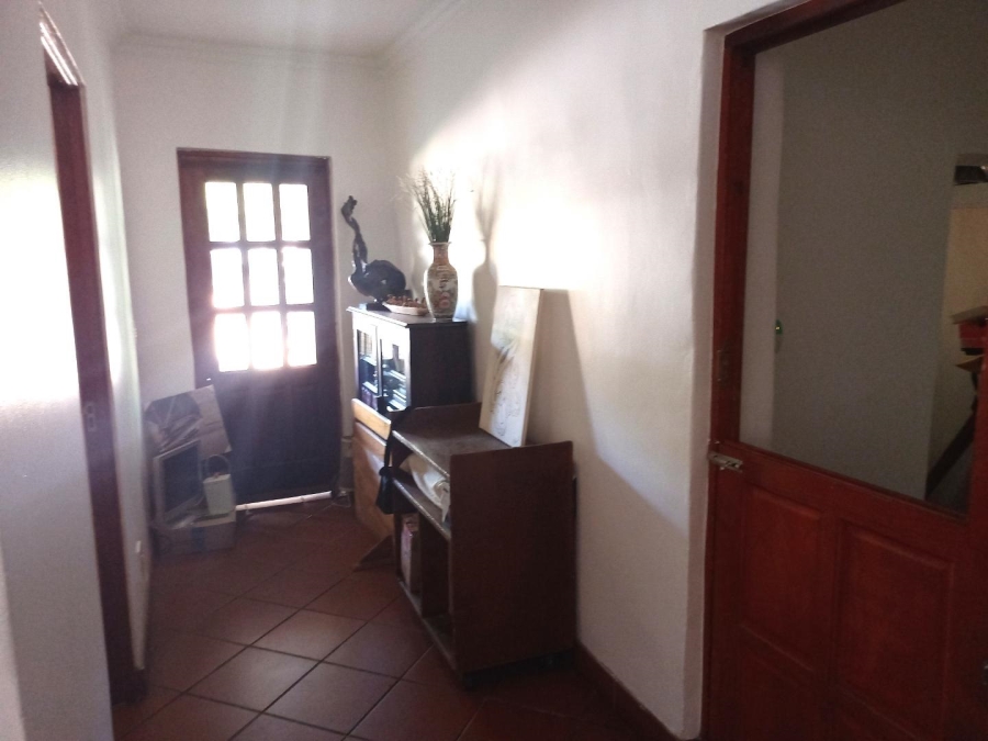 10 Bedroom Property for Sale in Laezonia Gauteng