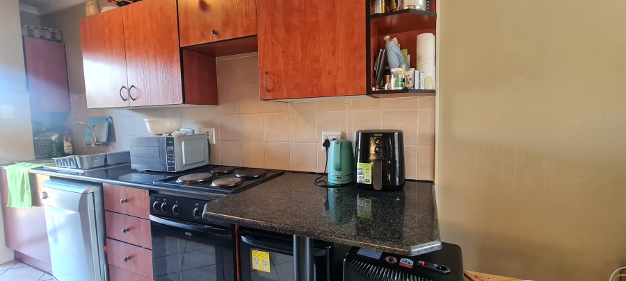 2 Bedroom Property for Sale in Montana Tuine Gauteng