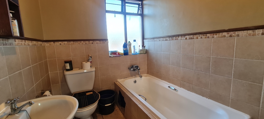 2 Bedroom Property for Sale in Montana Tuine Gauteng