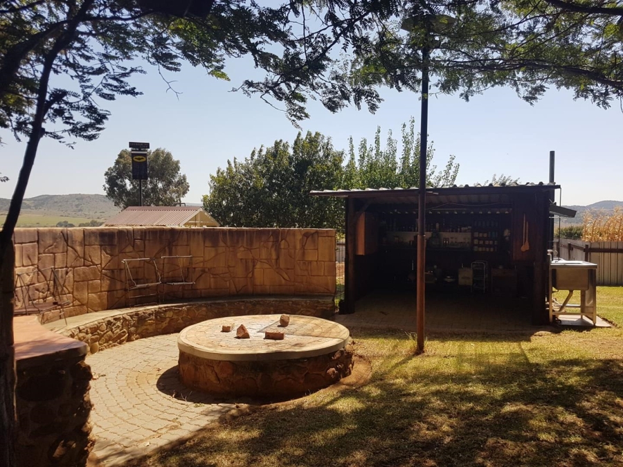 4 Bedroom Property for Sale in Stryfontein AH Gauteng