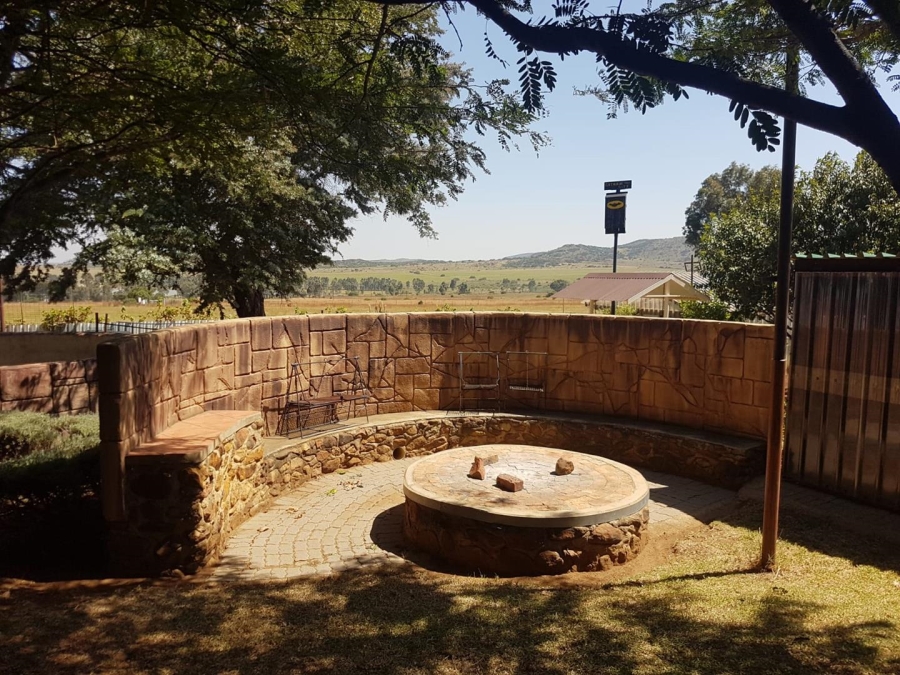 4 Bedroom Property for Sale in Stryfontein AH Gauteng