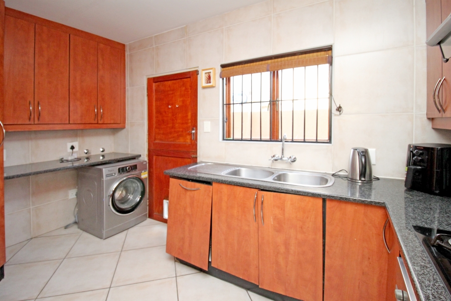 3 Bedroom Property for Sale in Sharonlea Gauteng