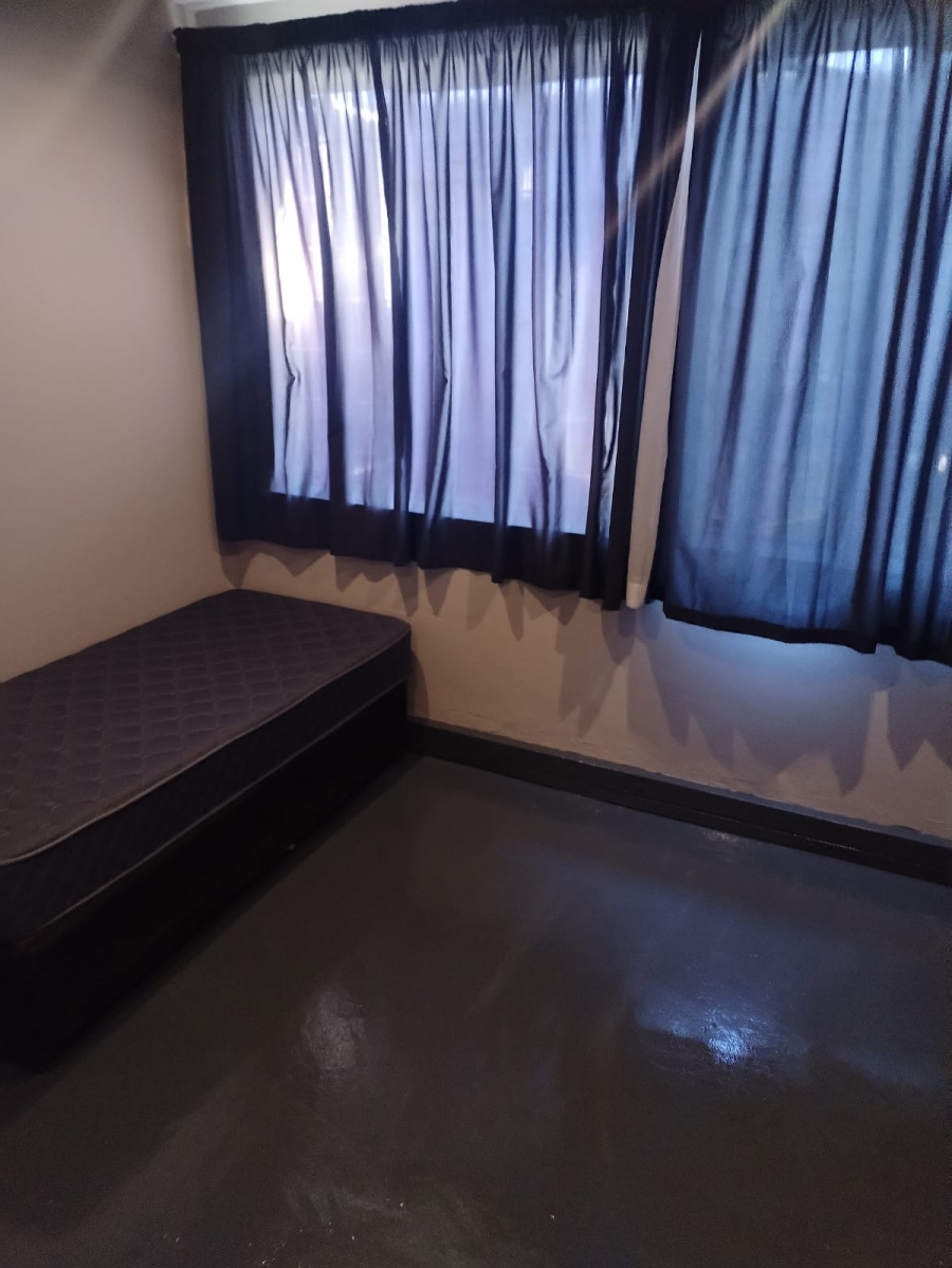 To Let 1 Bedroom Property for Rent in Edenvale Central Gauteng