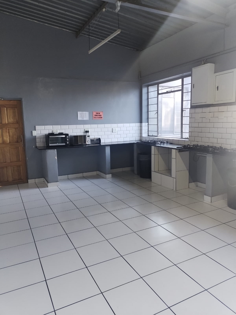 To Let 1 Bedroom Property for Rent in Edenvale Central Gauteng