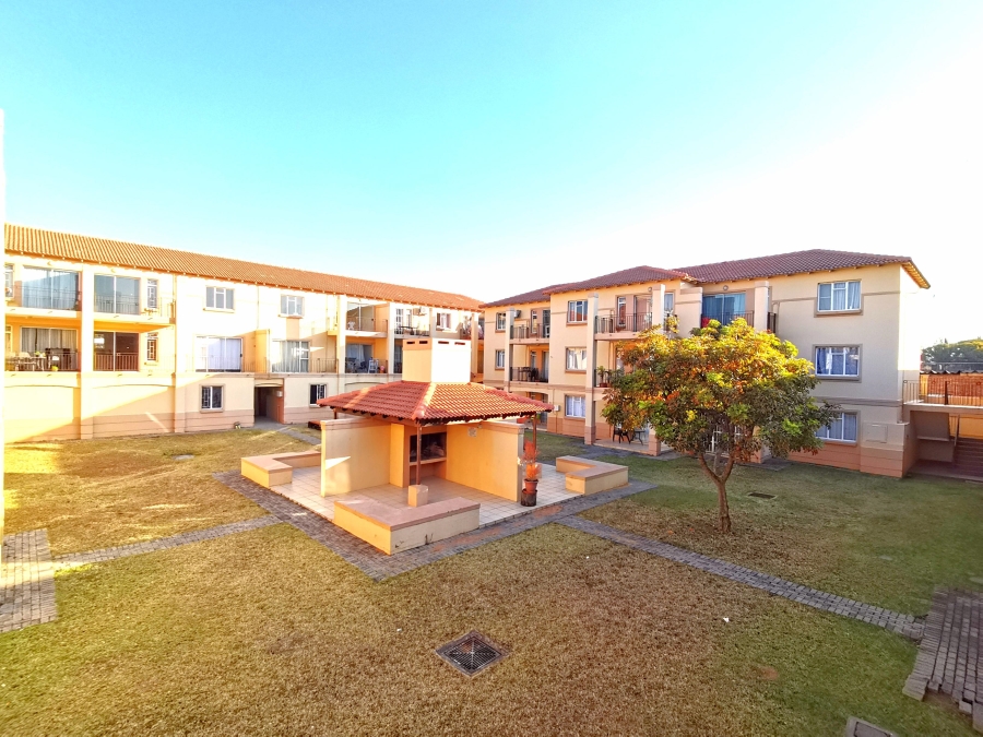 To Let 3 Bedroom Property for Rent in Queenswood Gauteng