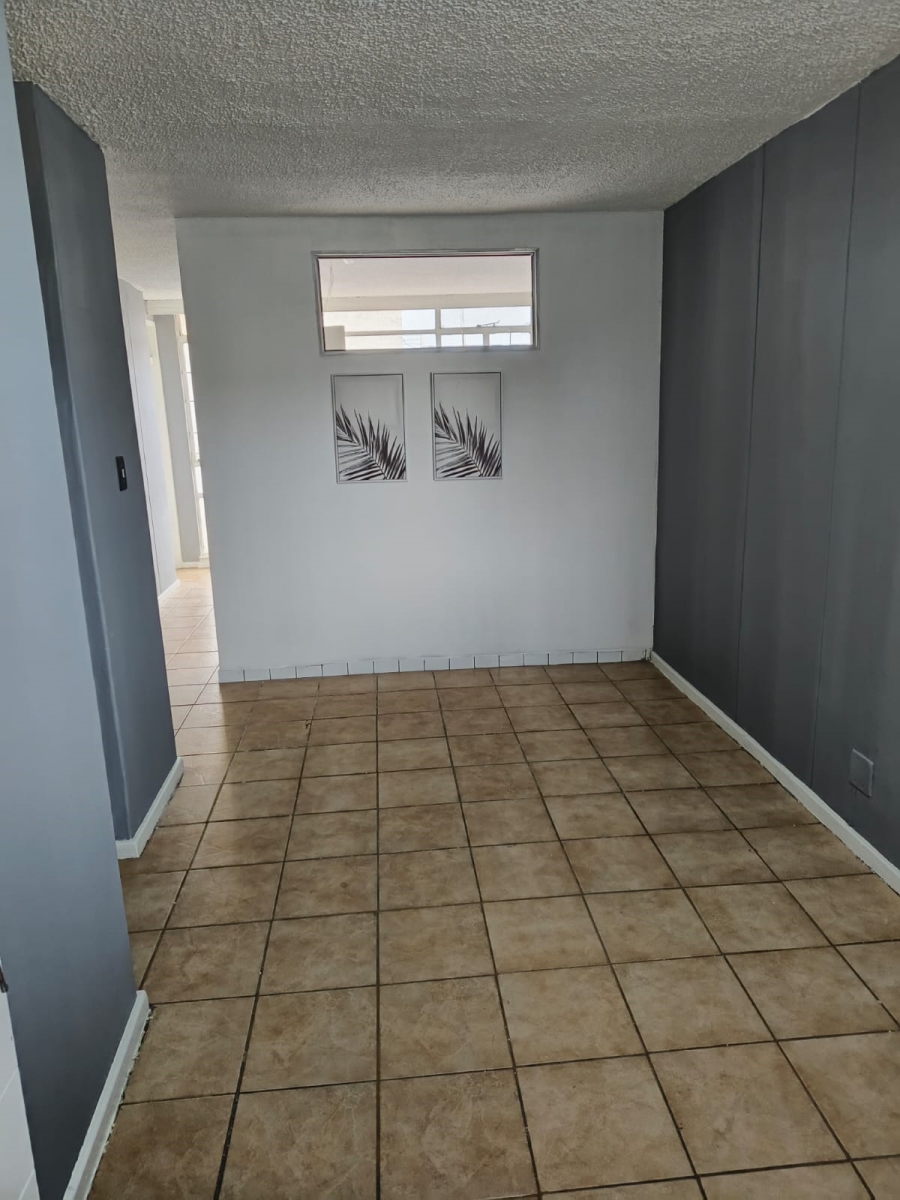 2 Bedroom Property for Sale in Sunnyside Gauteng