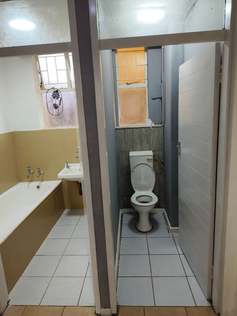 2 Bedroom Property for Sale in Sunnyside Gauteng