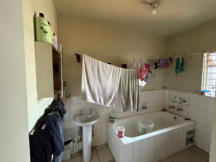 2 Bedroom Property for Sale in Sunnyside Gauteng