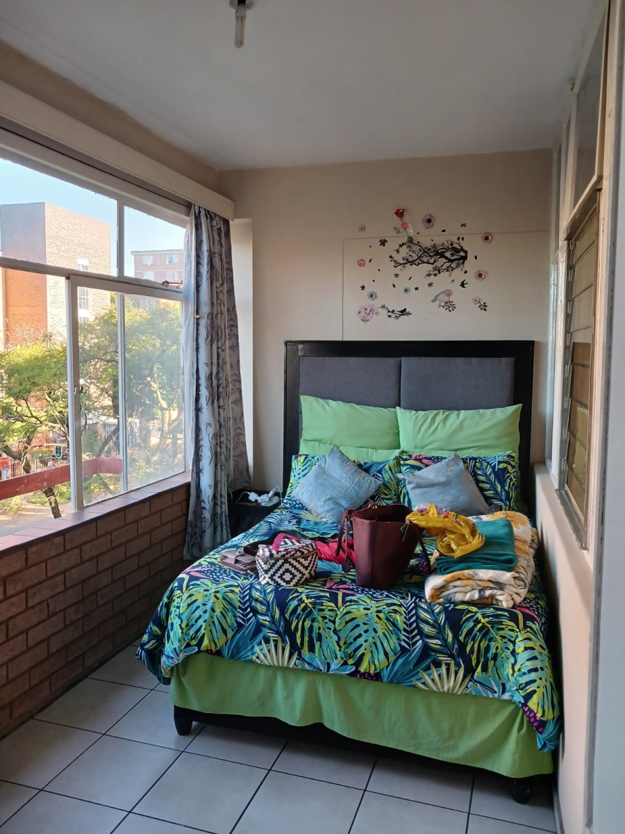 2 Bedroom Property for Sale in Sunnyside Gauteng