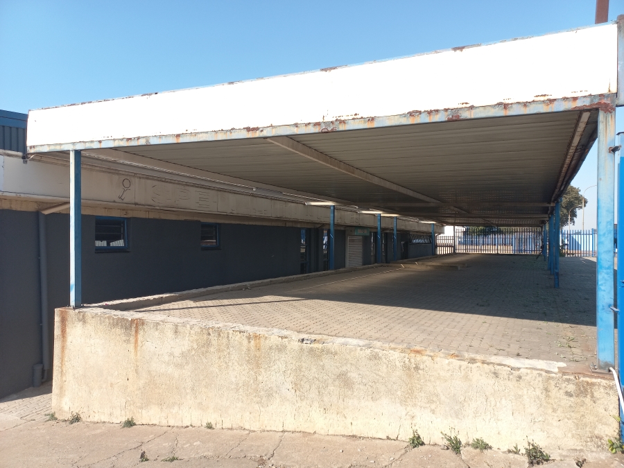 To Let 0 Bedroom Property for Rent in Spartan Gauteng