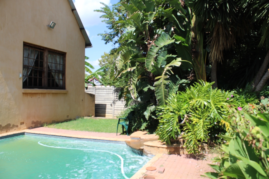 5 Bedroom Property for Sale in Sunnyside Gauteng