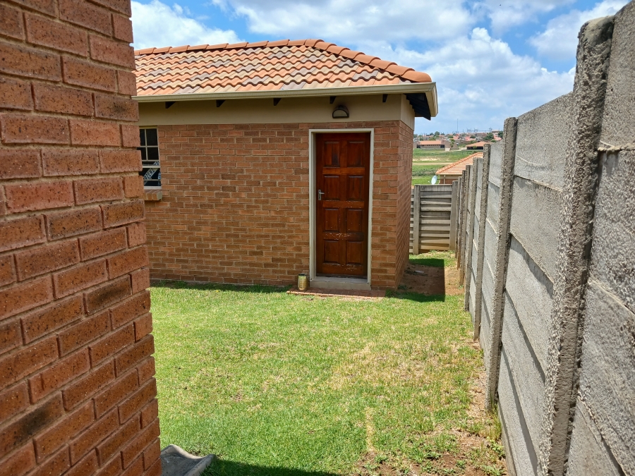 3 Bedroom Property for Sale in Thatch Hill Estate Gauteng