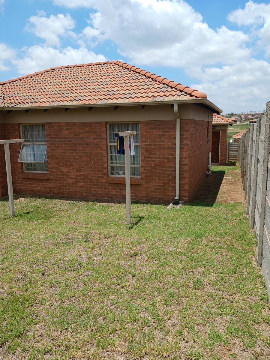 3 Bedroom Property for Sale in Thatch Hill Estate Gauteng