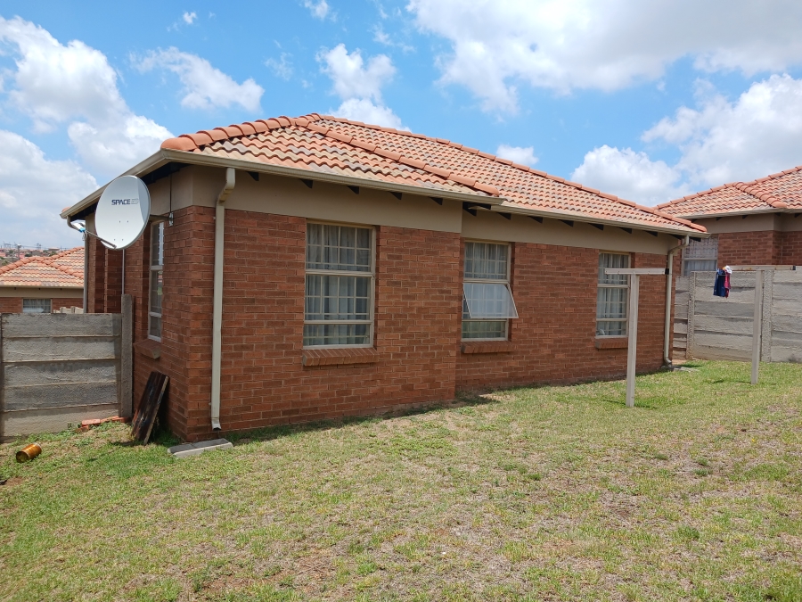 3 Bedroom Property for Sale in Thatch Hill Estate Gauteng