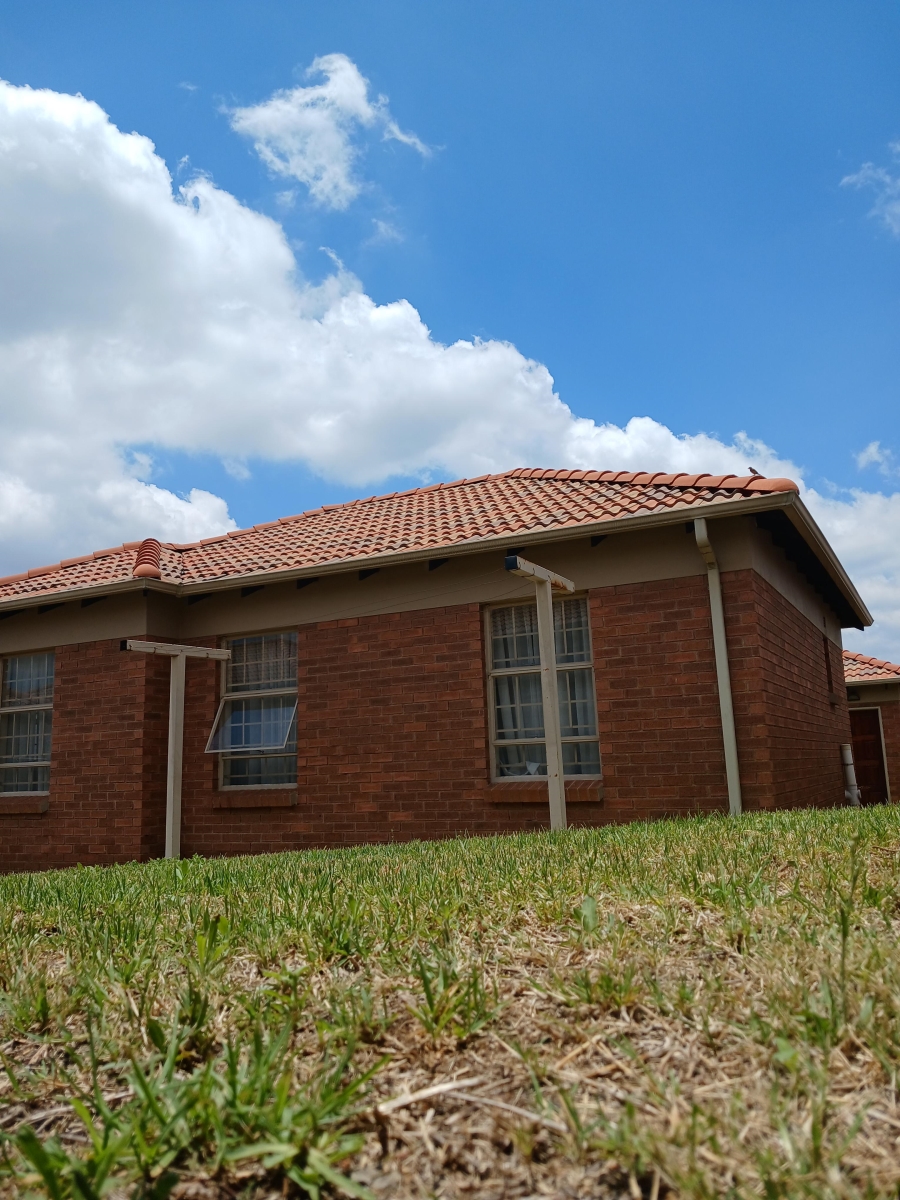 3 Bedroom Property for Sale in Thatch Hill Estate Gauteng