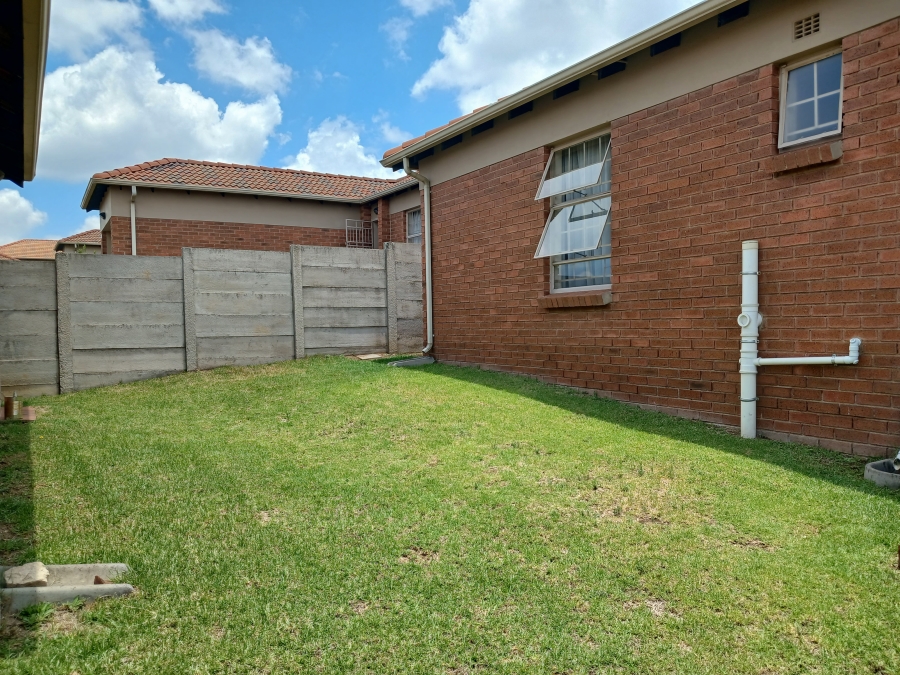 3 Bedroom Property for Sale in Thatch Hill Estate Gauteng