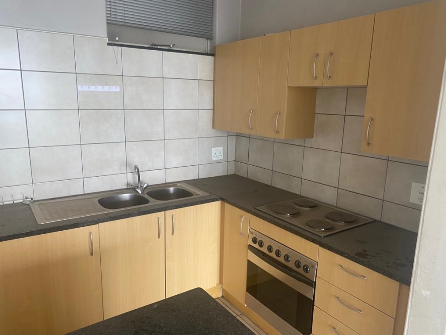 1 Bedroom Property for Sale in Elma Park Gauteng