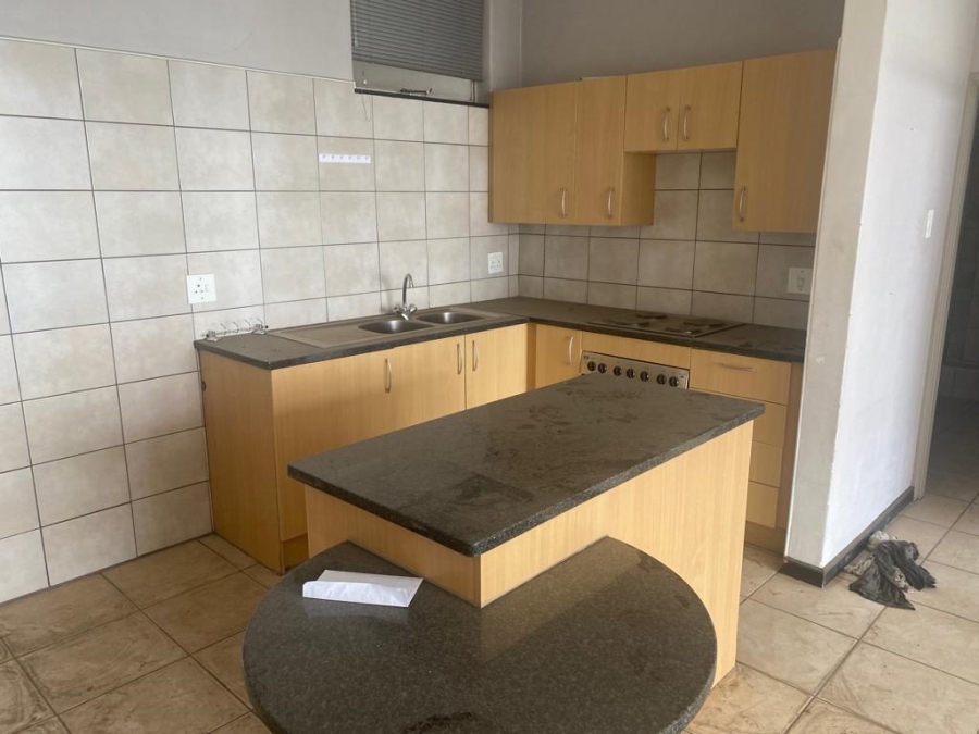 1 Bedroom Property for Sale in Elma Park Gauteng