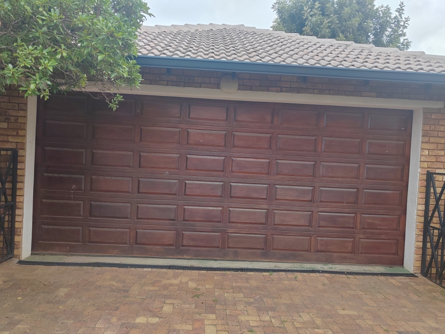 To Let commercial Property for Rent in Rynfield A H Gauteng