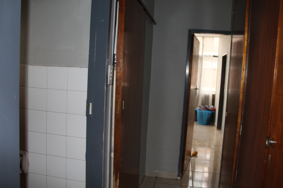 2 Bedroom Property for Sale in Sunnyside Gauteng