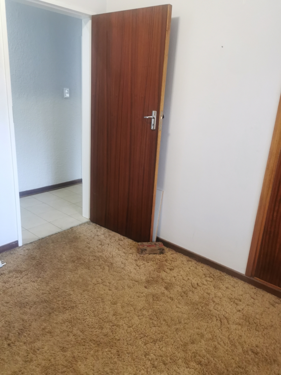 4 Bedroom Property for Sale in Doringkloof Gauteng