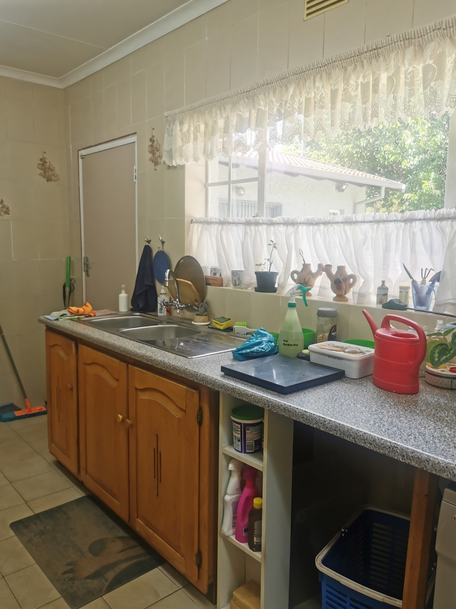 4 Bedroom Property for Sale in Doringkloof Gauteng