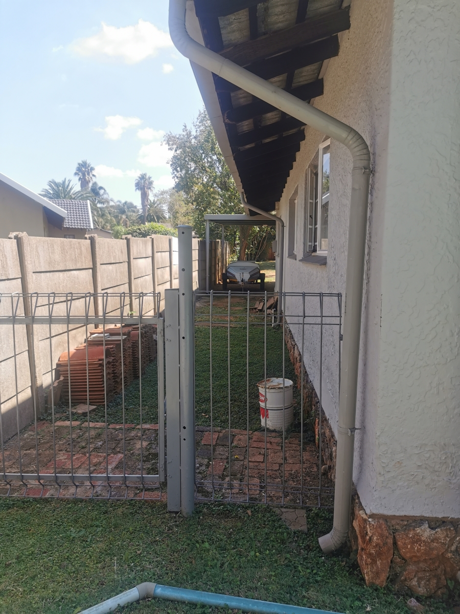 4 Bedroom Property for Sale in Doringkloof Gauteng