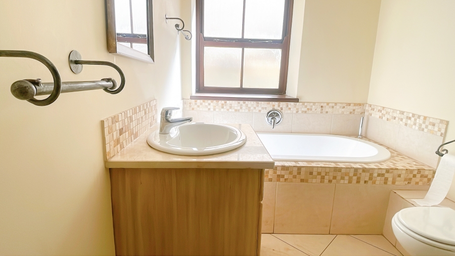 4 Bedroom Property for Sale in Silver Stream Estate Gauteng