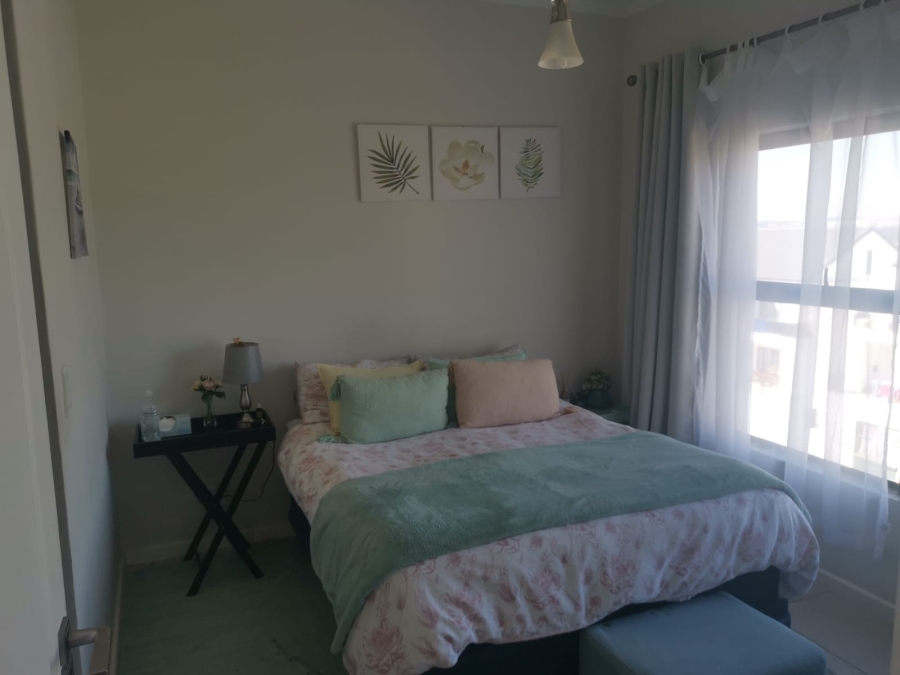 To Let 1 Bedroom Property for Rent in Greenstone Ridge Gauteng